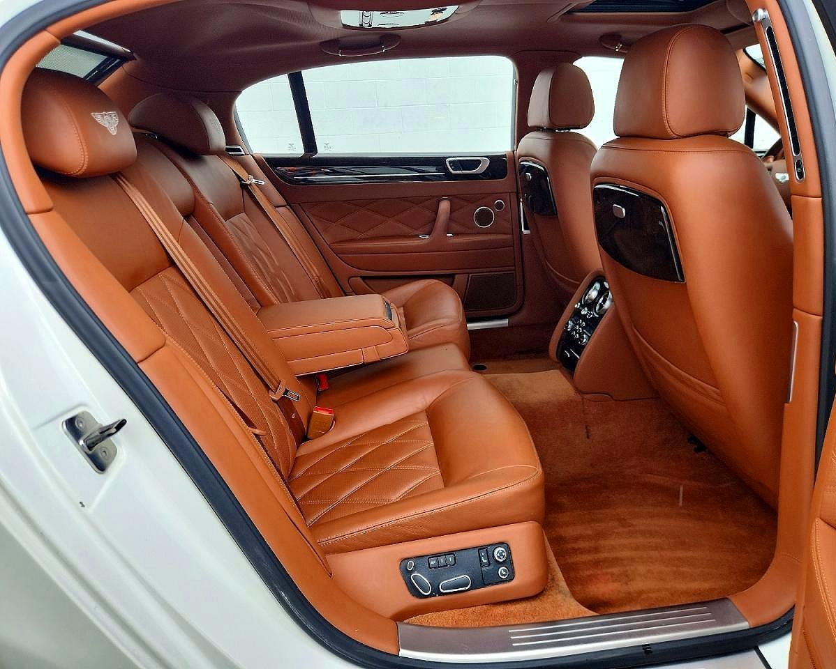2012 Bentley Continental Flying Spur Speed White vin: SCBBP9ZA1CC072948