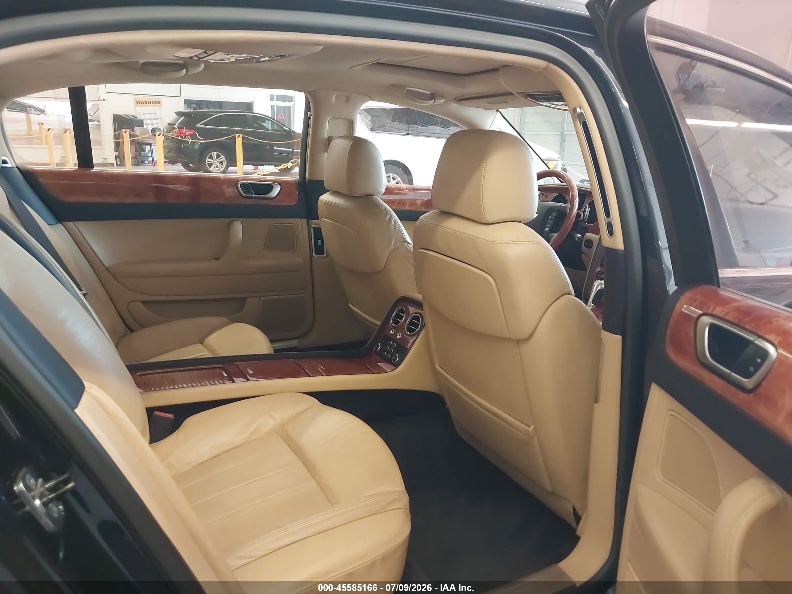 2006 Bentley Continental Flying Spur   Синий vin: SCBBR53W36C039591