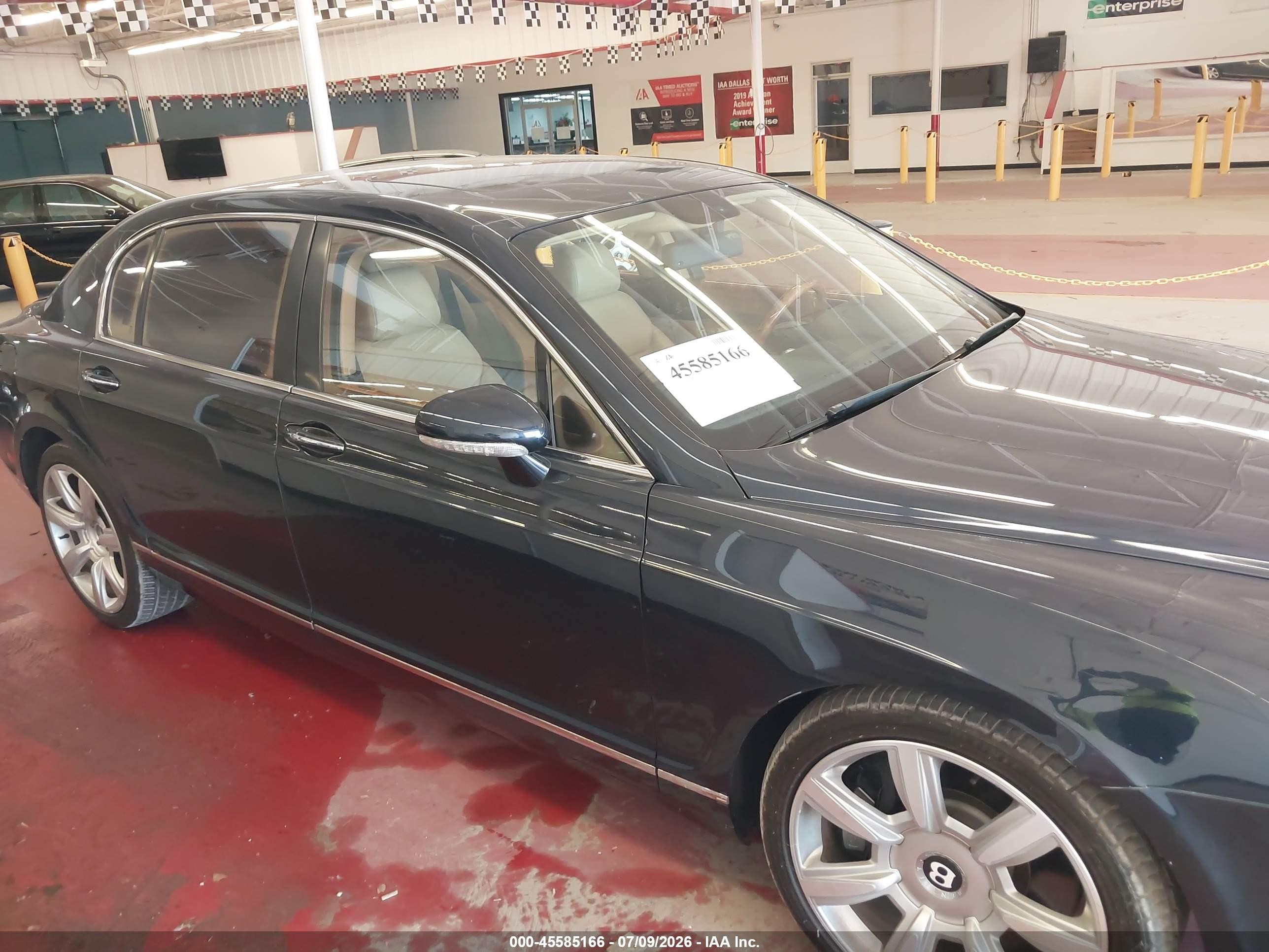 2006 Bentley Continental Flying Spur   Синий vin: SCBBR53W36C039591