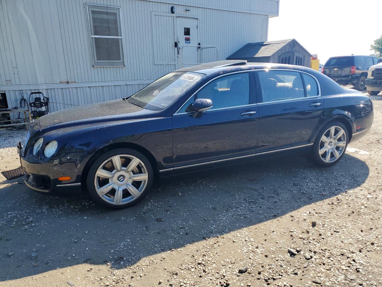 2006 Bentley Continental Flying Spur Синий vin: SCBBR53W46C032763