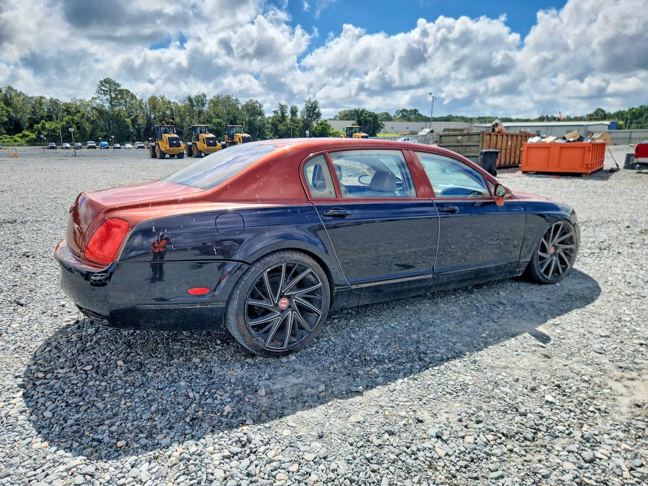 2006 Bentley Continental Flying Spur Two Tone vin: SCBBR53W46C036411