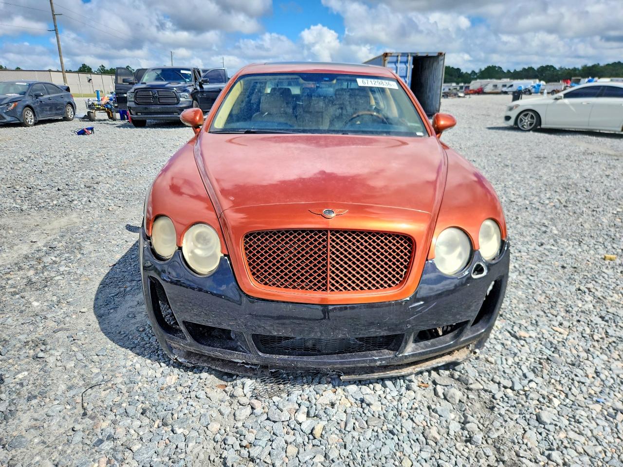 2006 Bentley Continental Flying Spur Two Tone vin: SCBBR53W46C036411