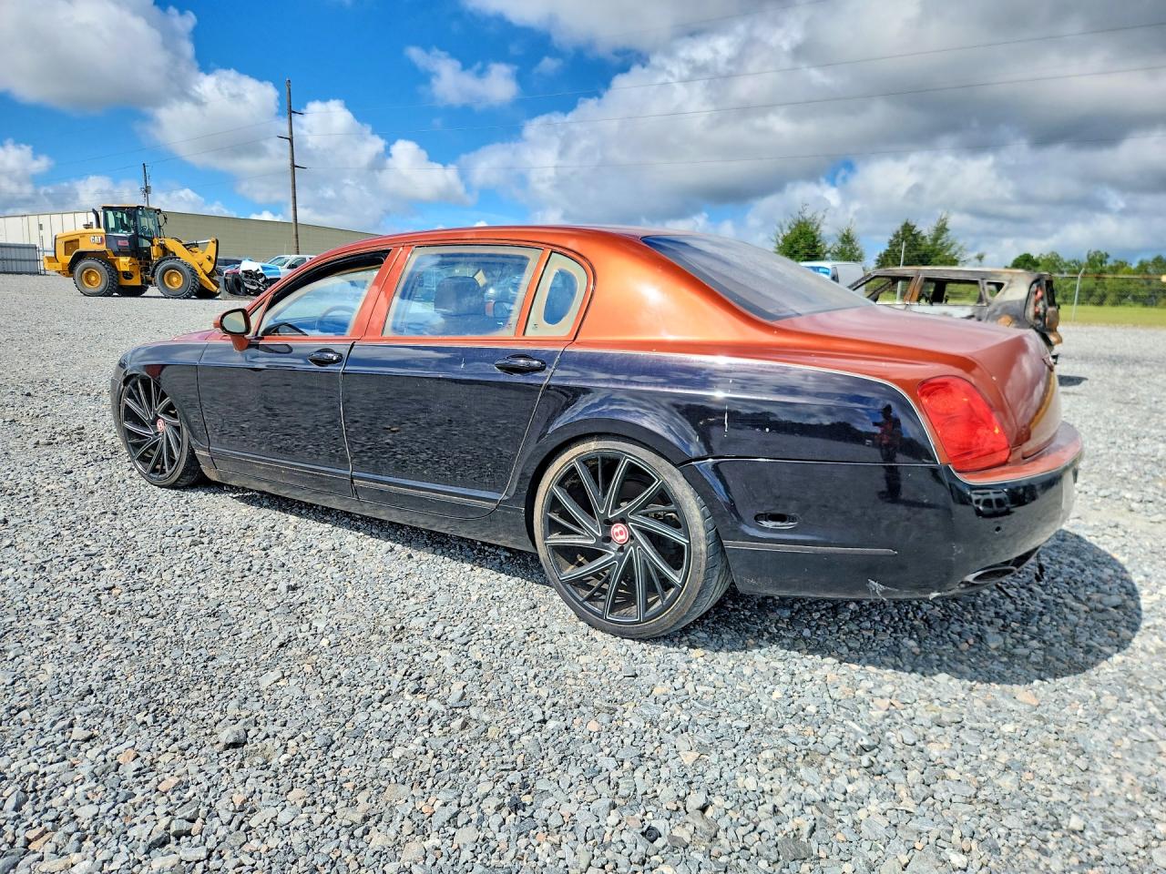 2006 Bentley Continental Flying Spur Two Tone vin: SCBBR53W46C036411