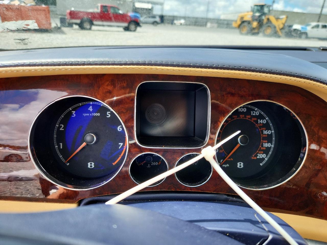 2006 Bentley Continental Flying Spur Two Tone vin: SCBBR53W46C036411