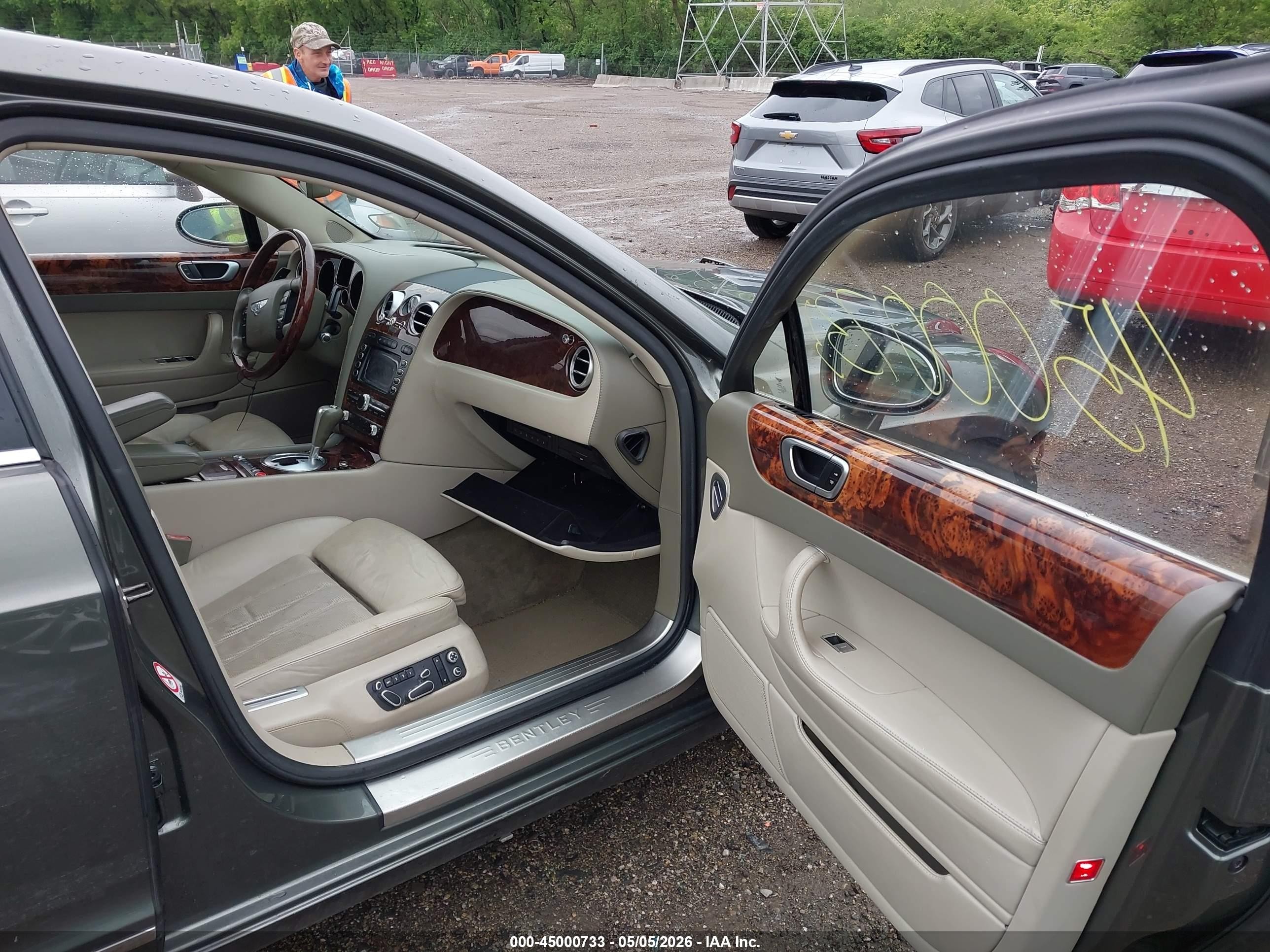 2006 Bentley Continental Flying Spur   Gray vin: SCBBR53W76C038928