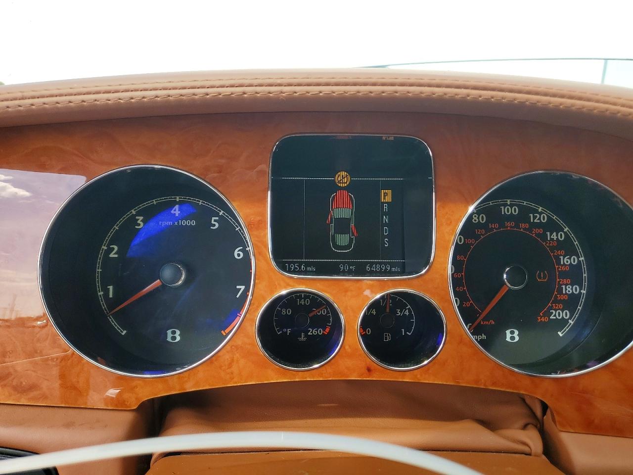 2006 Bentley Continental Flying Spur Белый vin: SCBBR53W96C034993