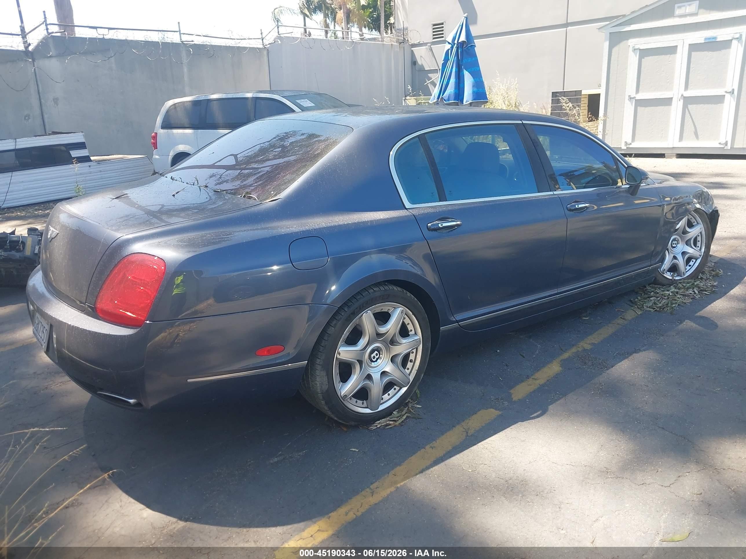 2007 Bentley Continental Flying Spur   Gray vin: SCBBR93W07C047785