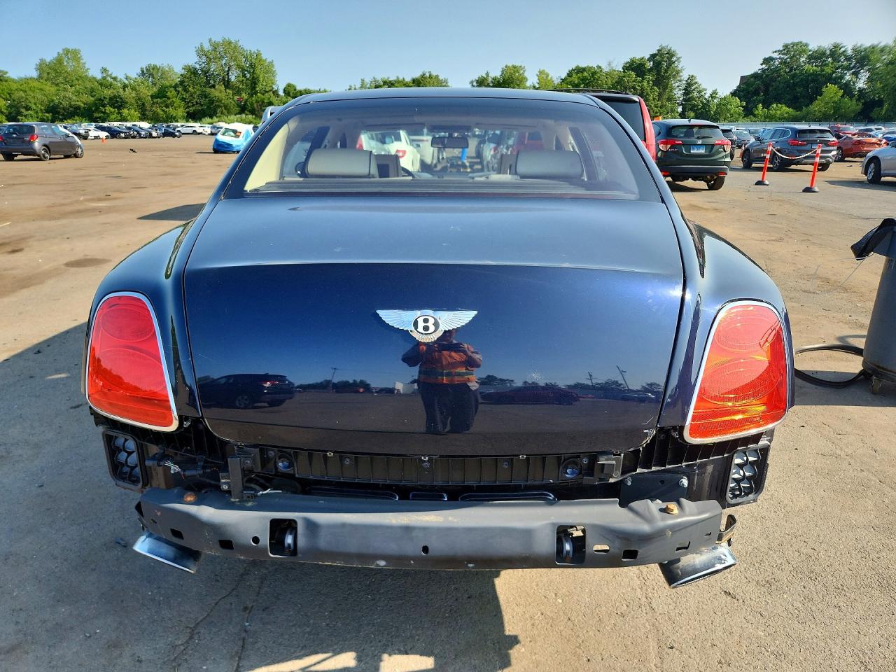 2009 Bentley Continental Flying Spur Синий vin: SCBBR93W59C060518