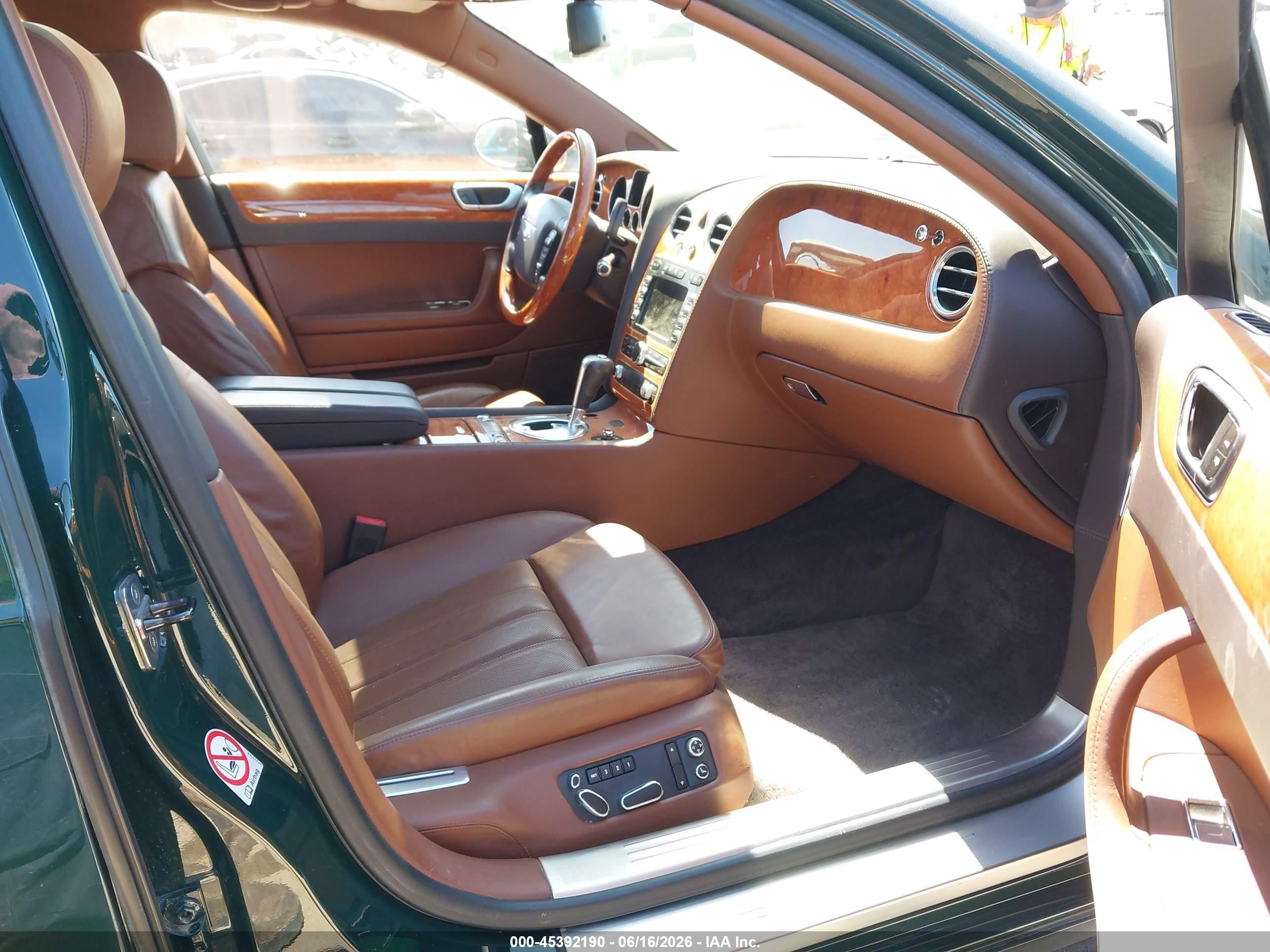 2007 Bentley Continental Flying Spur   Green vin: SCBBR93W87C041006
