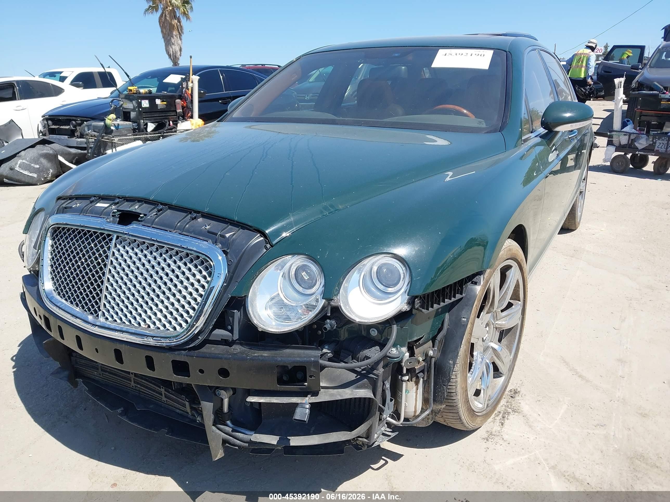 2007 Bentley Continental Flying Spur   Green vin: SCBBR93W87C041006