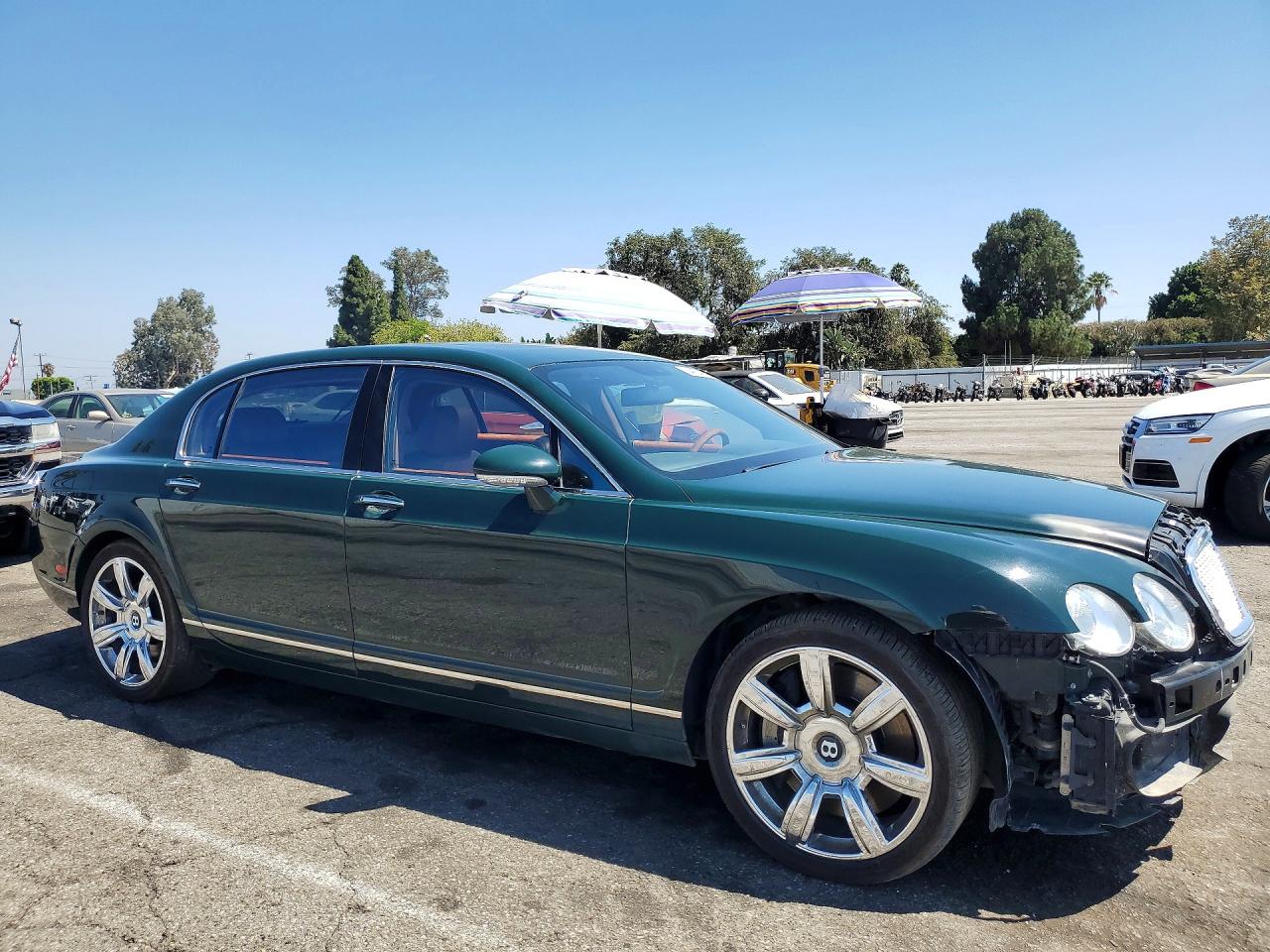 2007 Bentley Continental Flying Spur Зеленый vin: SCBBR93W87C041006