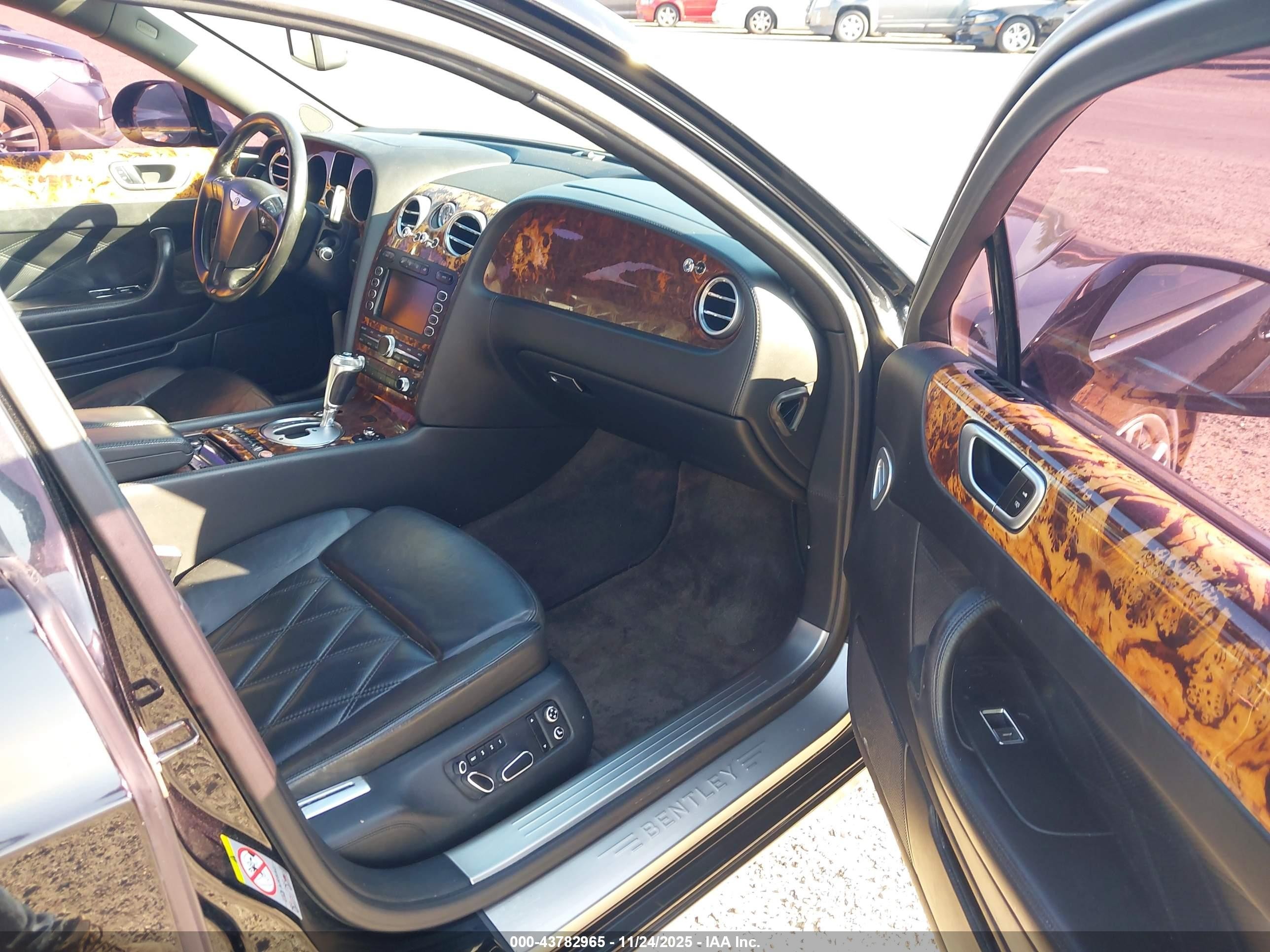 2010 Bentley Continental Flying Spur   Black vin: SCBBR9ZAXAC063088