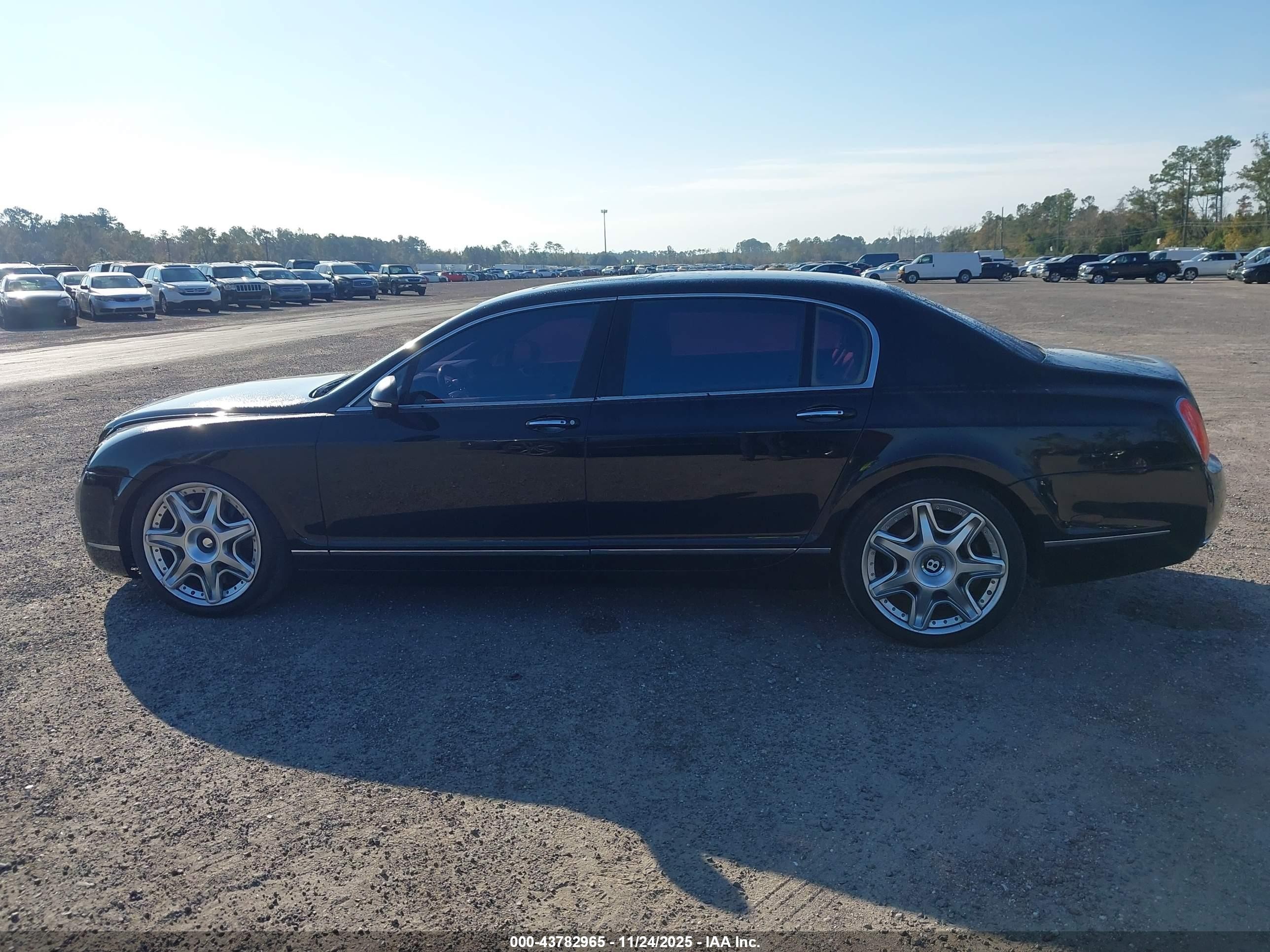 2010 Bentley Continental Flying Spur   Black vin: SCBBR9ZAXAC063088