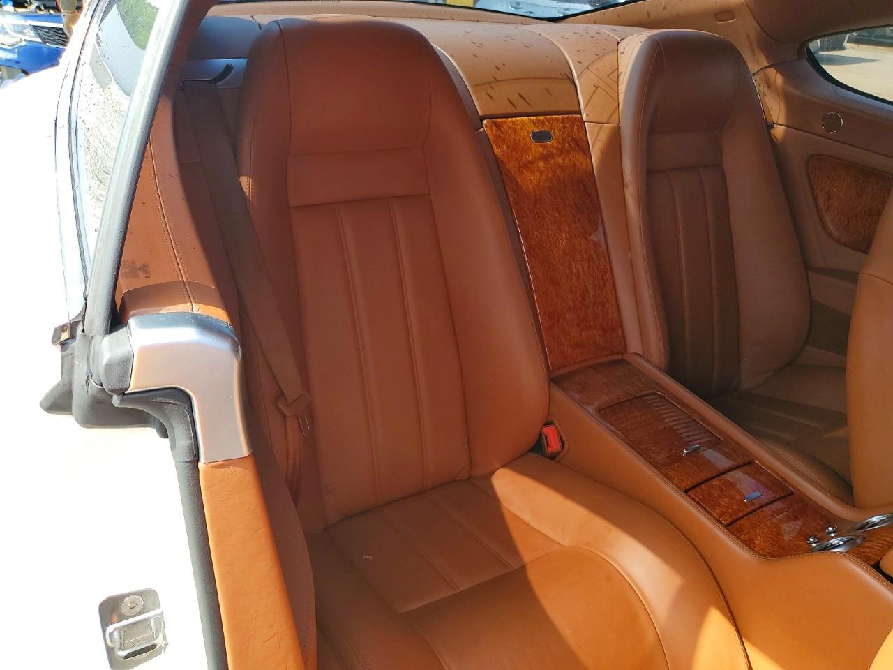 2005 Bentley Continental Gt White vin: SCBCR63W15C027500
