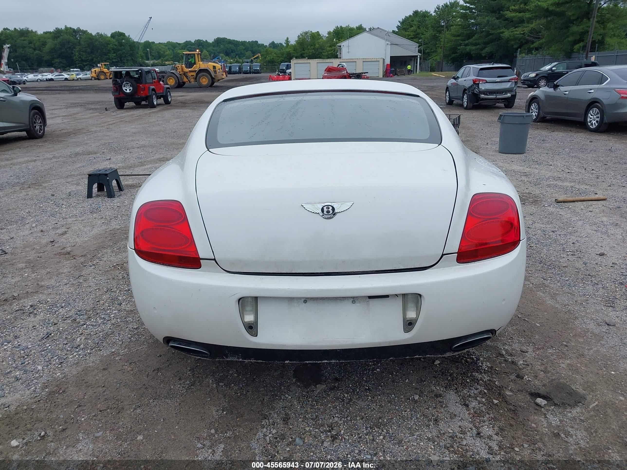 2005 Bentley Continental Gt   White vin: SCBCR63W55C027905