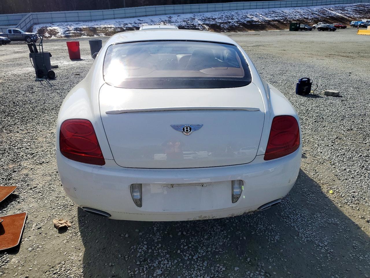 2005 Bentley Continental Gt Белый vin: SCBCR63W65C028108