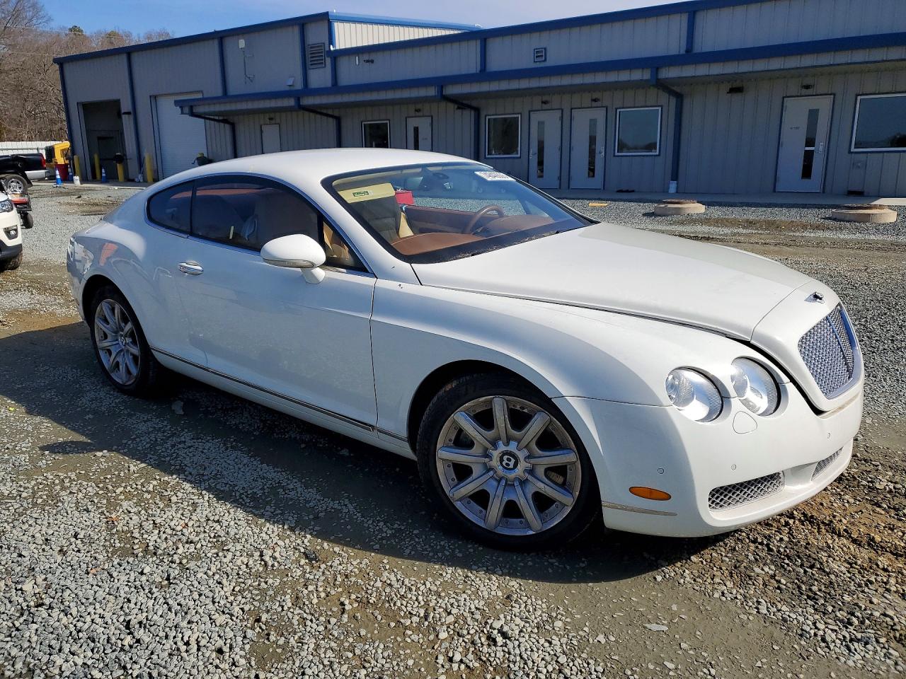 2005 Bentley Continental Gt Белый vin: SCBCR63W65C028108