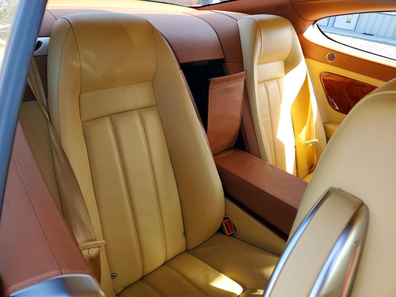 2005 Bentley Continental Gt Белый vin: SCBCR63W65C028108