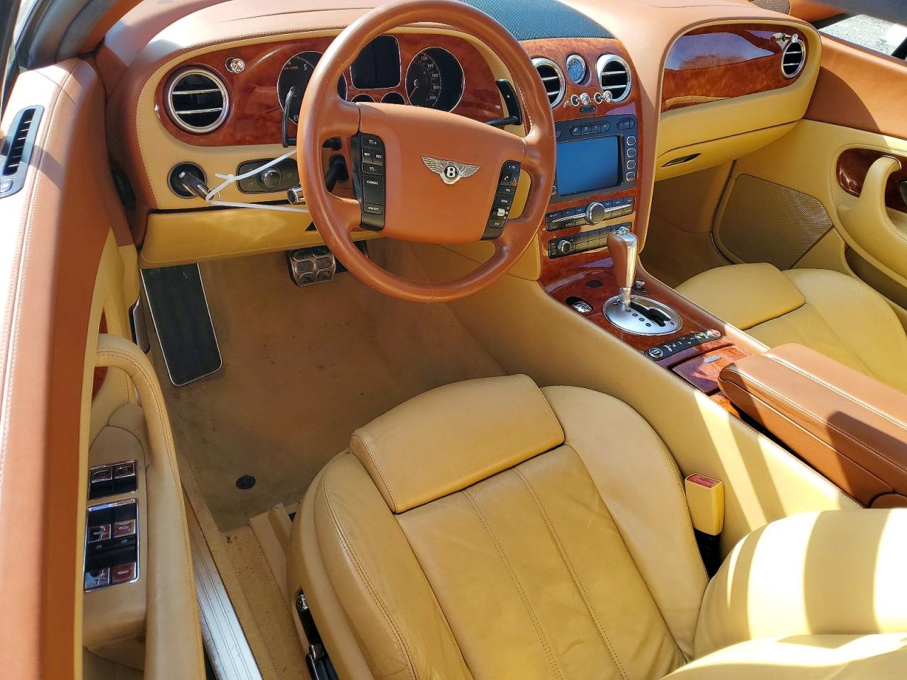 2005 Bentley Continental Gt Белый vin: SCBCR63W65C028108