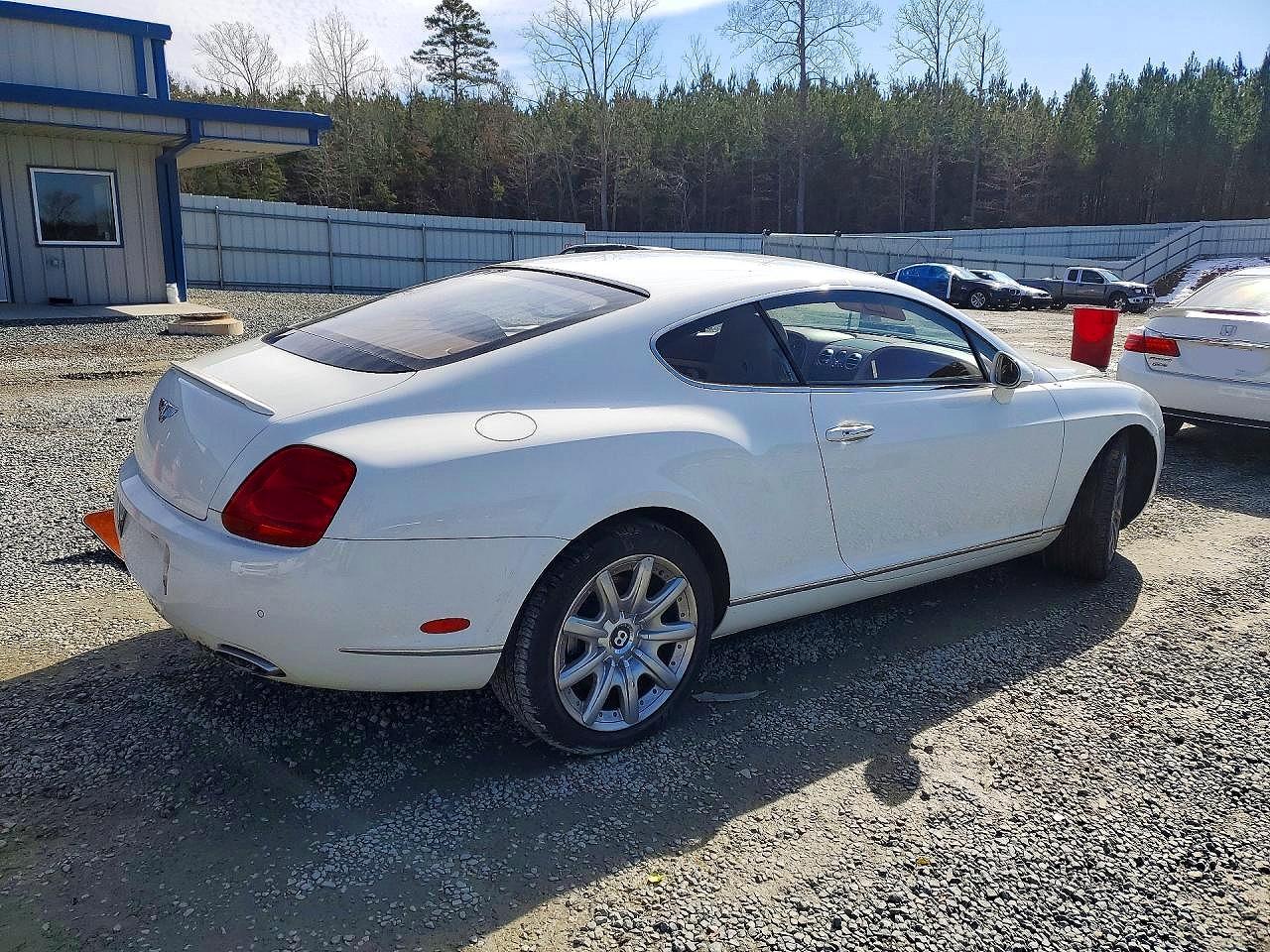 2005 Bentley Continental Gt Белый vin: SCBCR63W65C028108