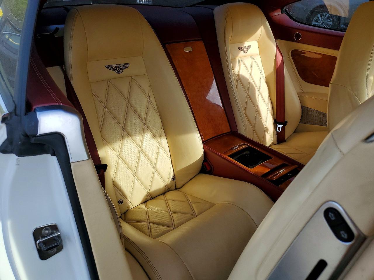 2006 Bentley Continental Gt Белый vin: SCBCR63W66C032452