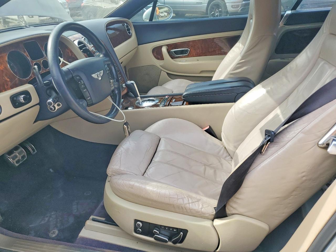2004 Bentley Continental Gt Двухцветный vin: SCBCR63WX4C022293