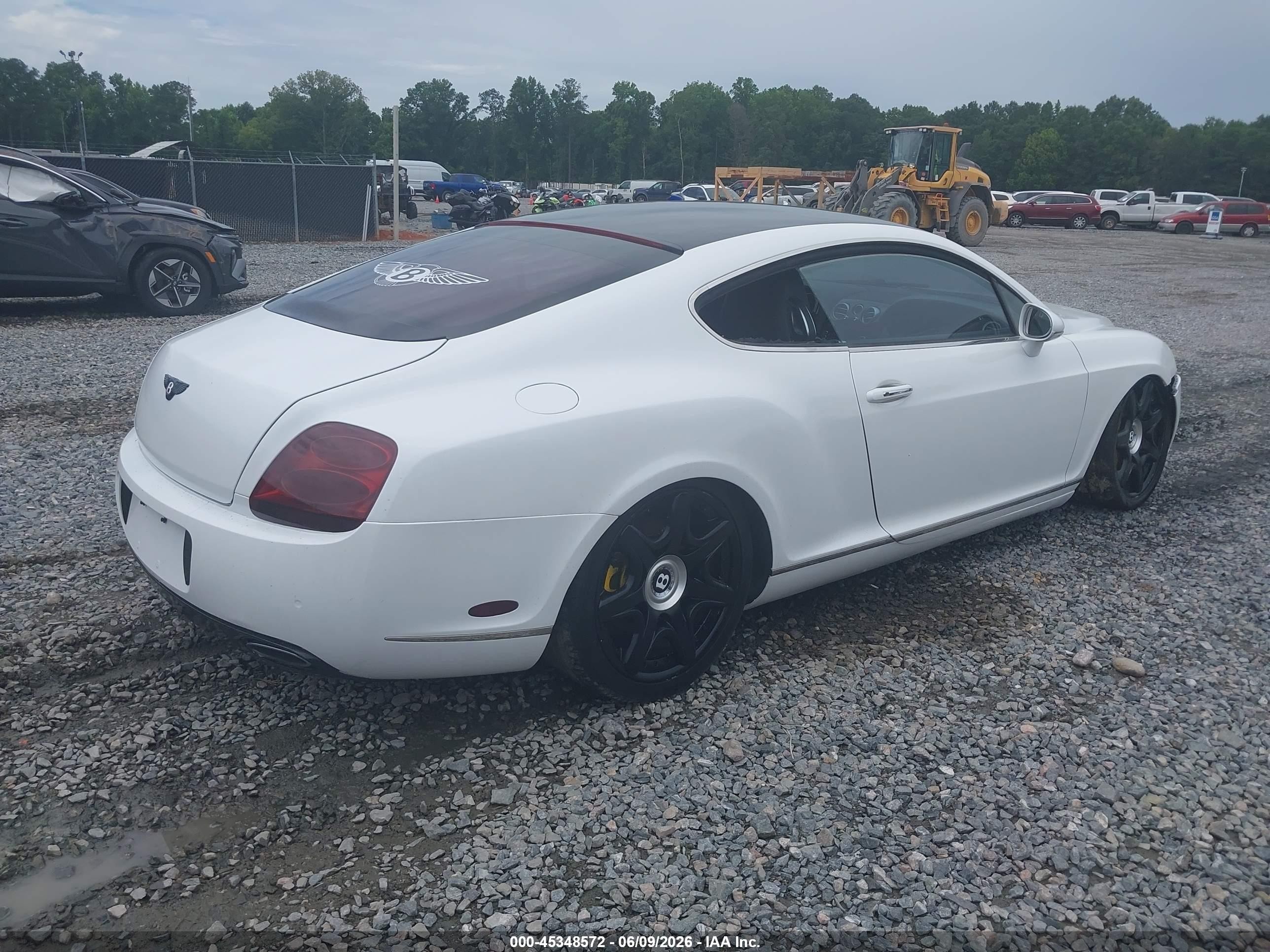 2007 Bentley Continental Gt   White vin: SCBCR73W77C040583