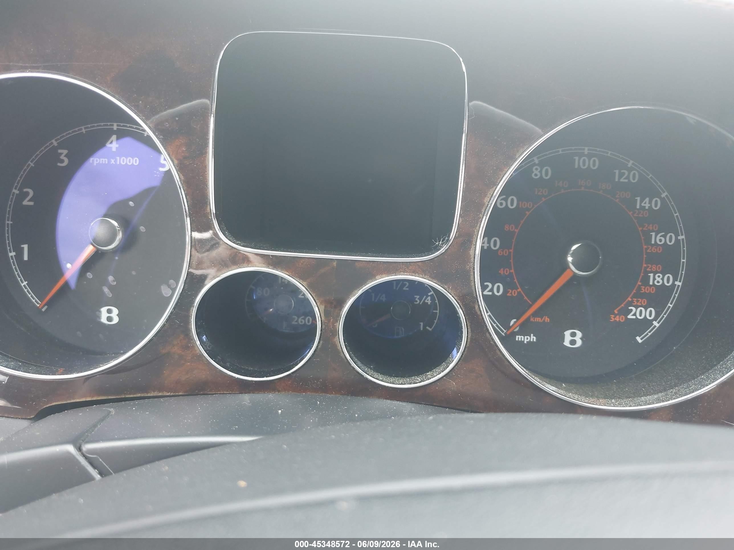 2007 Bentley Continental Gt   White vin: SCBCR73W77C040583