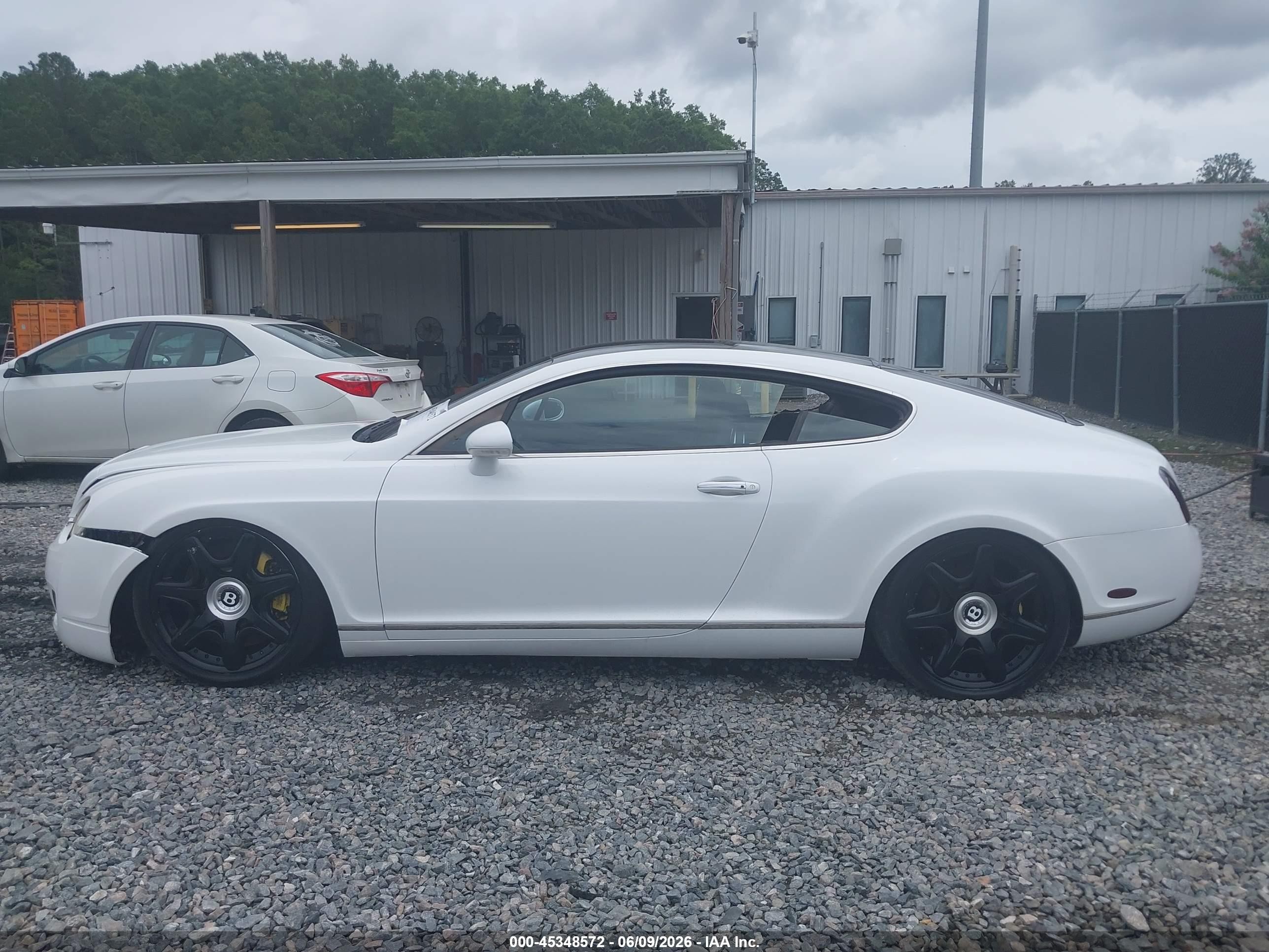 2007 Bentley Continental Gt   White vin: SCBCR73W77C040583