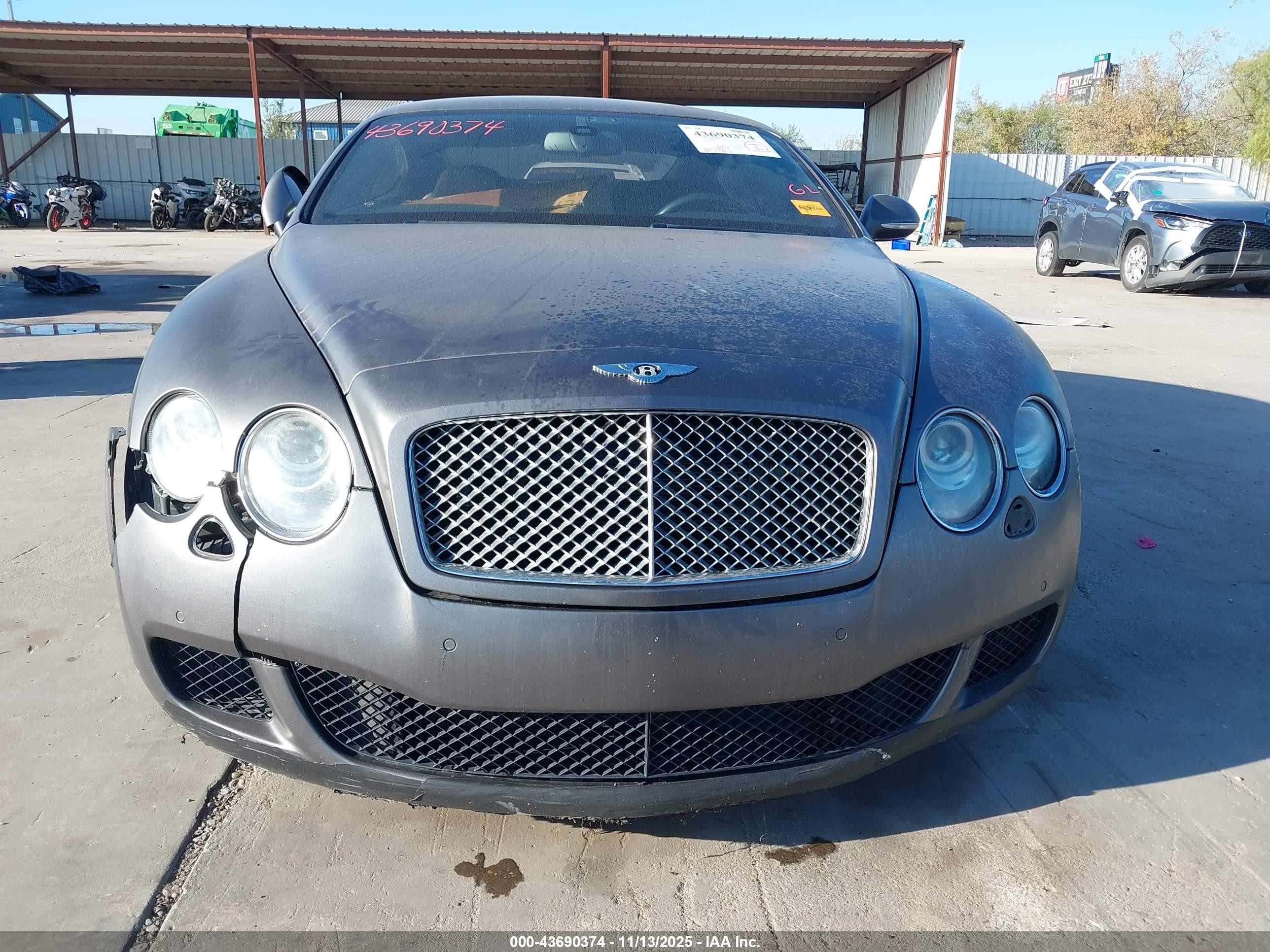 2010 Bentley Continental Gt   Gray vin: SCBCR7ZA2AC065801