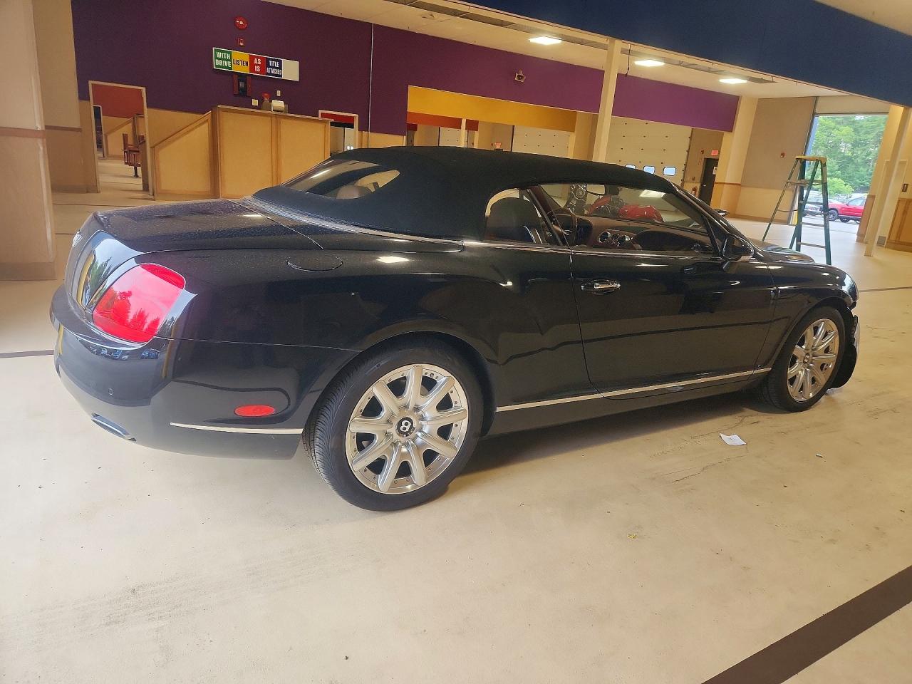2007 Bentley Continentl Черный vin: SCBDR33W47C048007