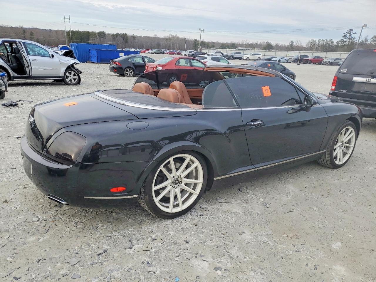 2007 Bentley Continental Gtc Черный vin: SCBDR33W67C044332