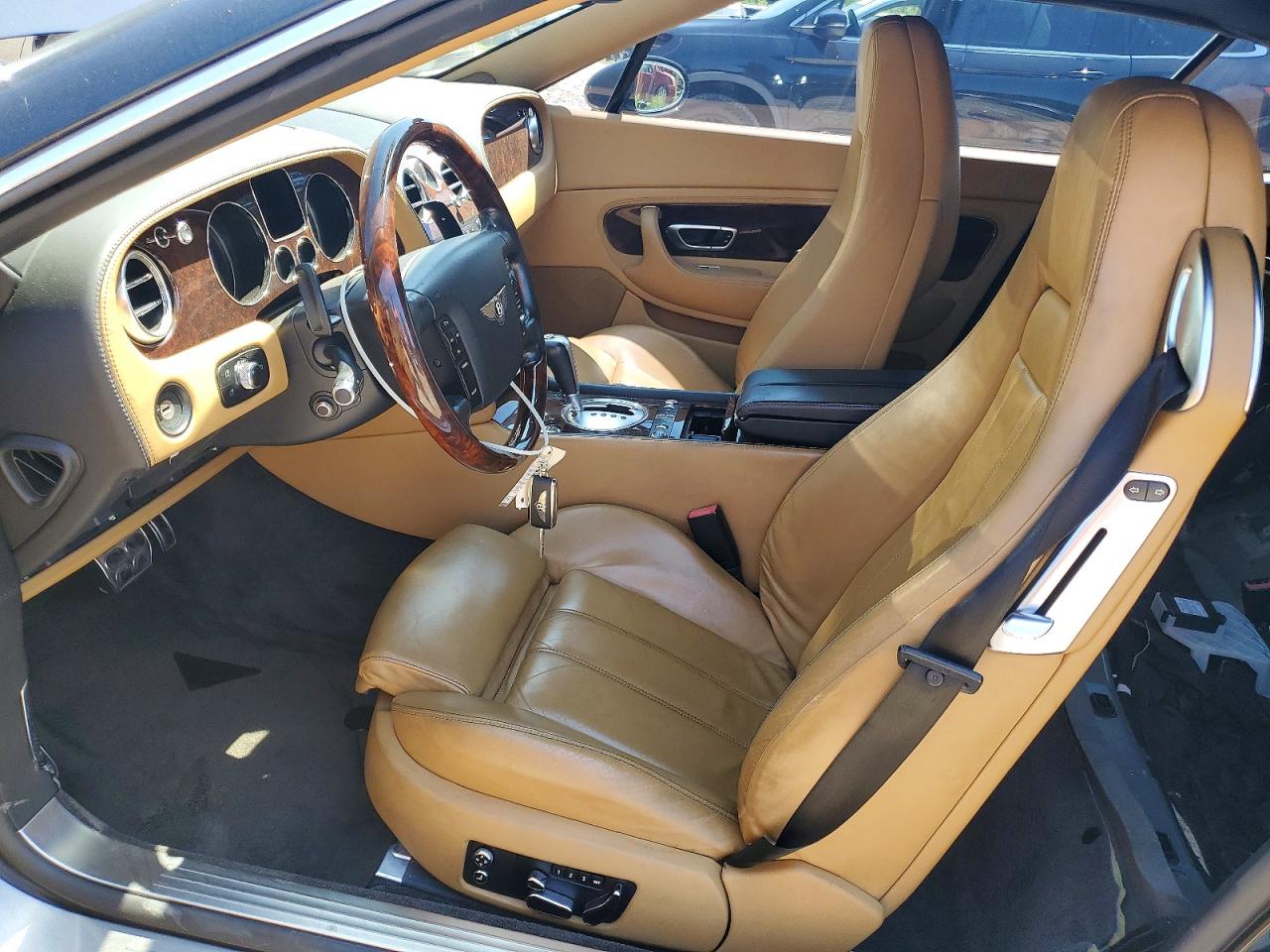 2007 Bentley Continental Gtc Черный vin: SCBDR33W67C046825