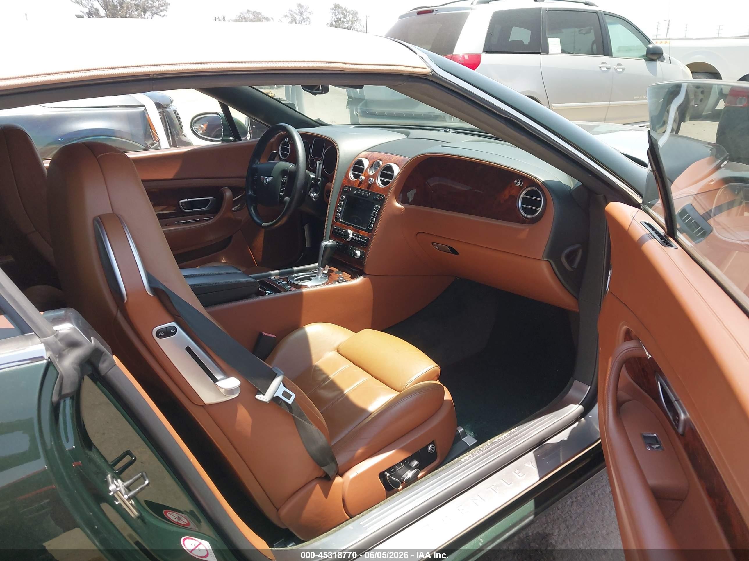 2008 Bentley Continental Gtc Зеленый vin: SCBDR33W68C057826