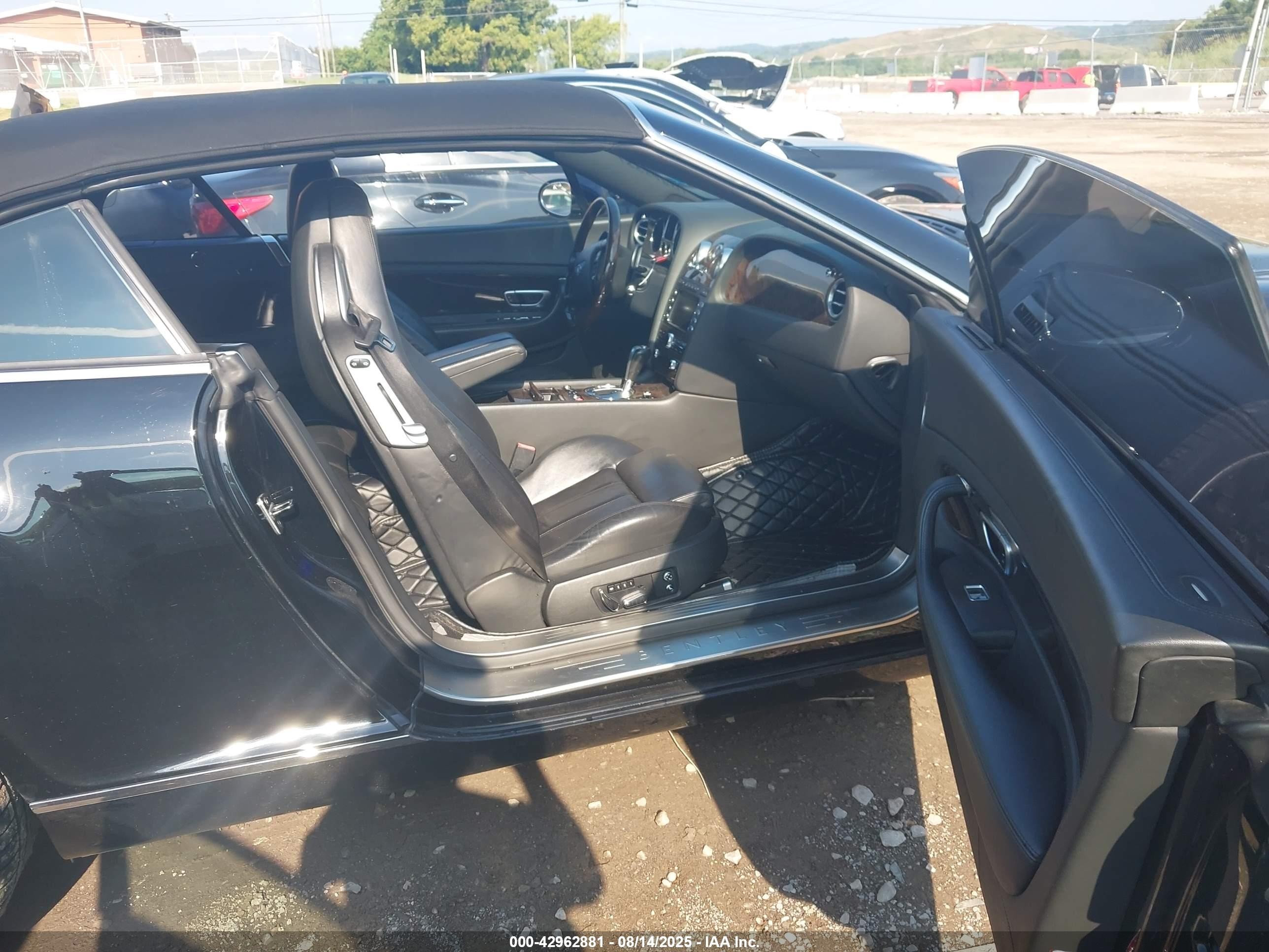 2008 Bentley Continental Gtc   Черный vin: SCBDR33W78C055423