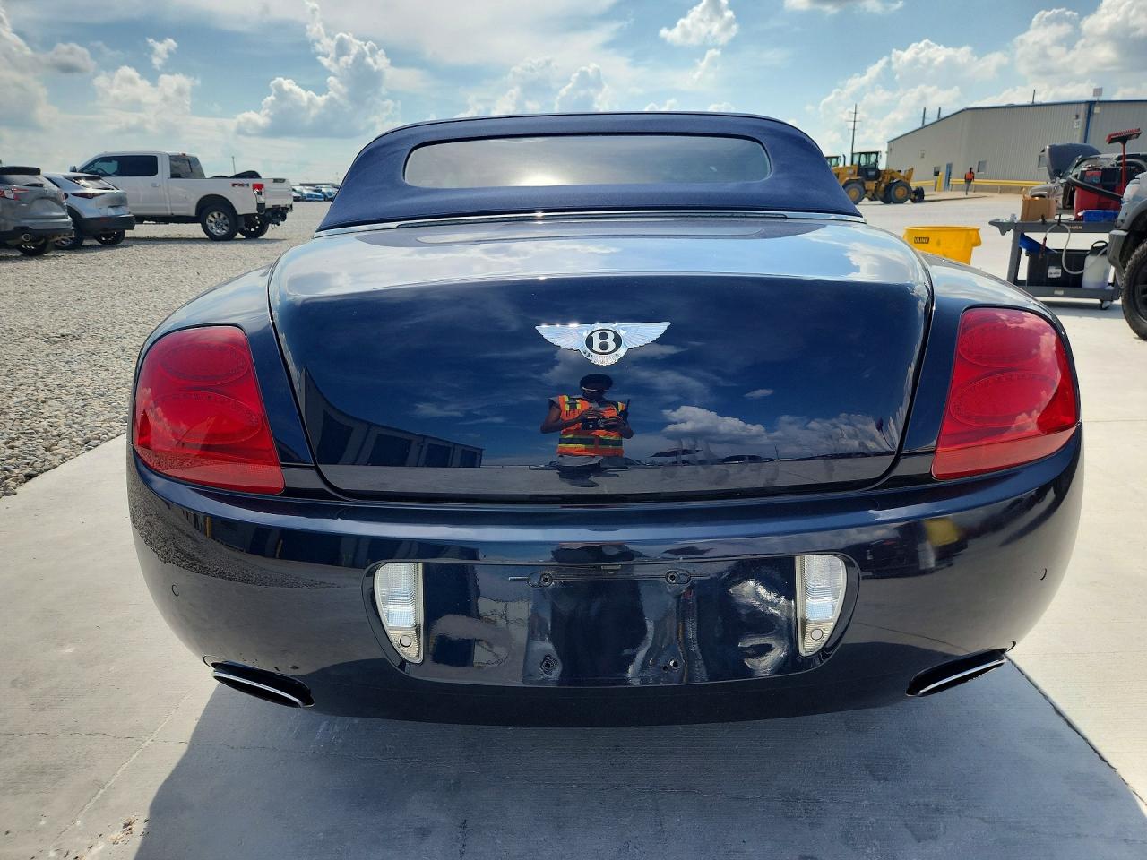 2008 Bentley Continental Gtc Blue vin: SCBDR33W88C057519