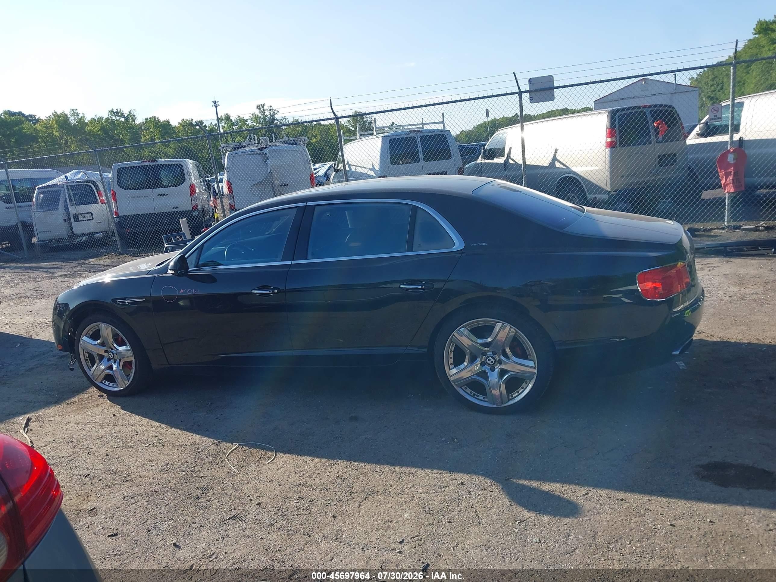 2014 Bentley Flying Spur   Black vin: SCBEC9ZA2EC092427