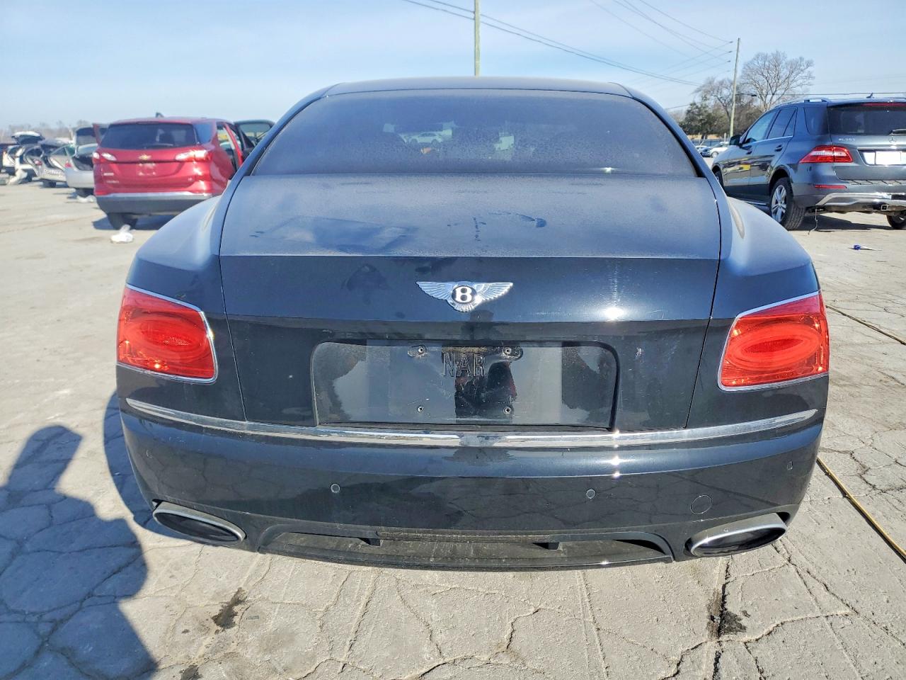 2015 Bentley Flying Spur Черный vin: SCBEC9ZA8FC043122