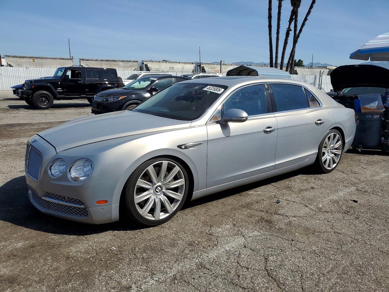2015 Bentley Flying Spur Silver vin: SCBEC9ZA9FC044442