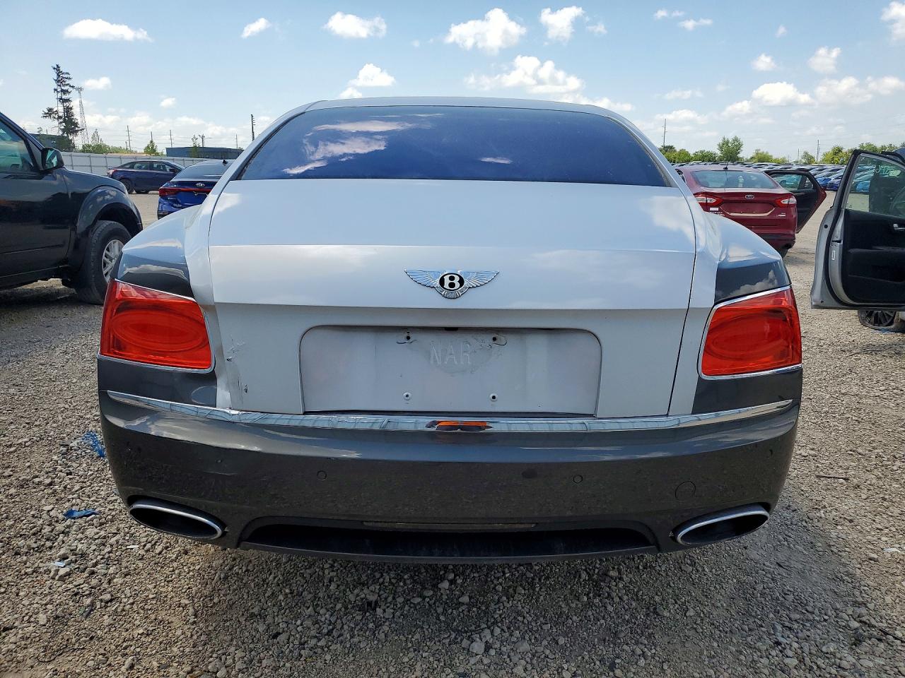 2014 Bentley Flying Spur Gray vin: SCBEC9ZAXEC089842