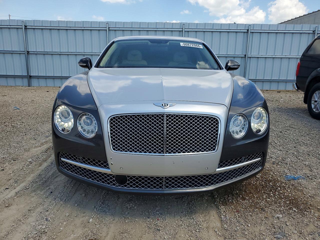 2014 Bentley Flying Spur Gray vin: SCBEC9ZAXEC089842