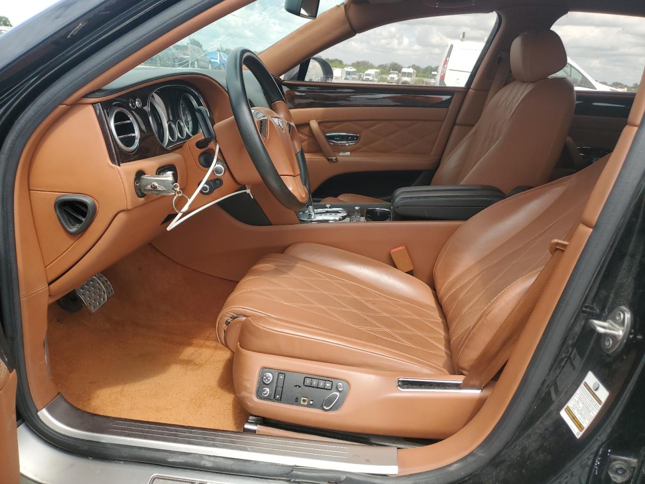 2015 Bentley Flying Spur Black vin: SCBEC9ZAXFC049956