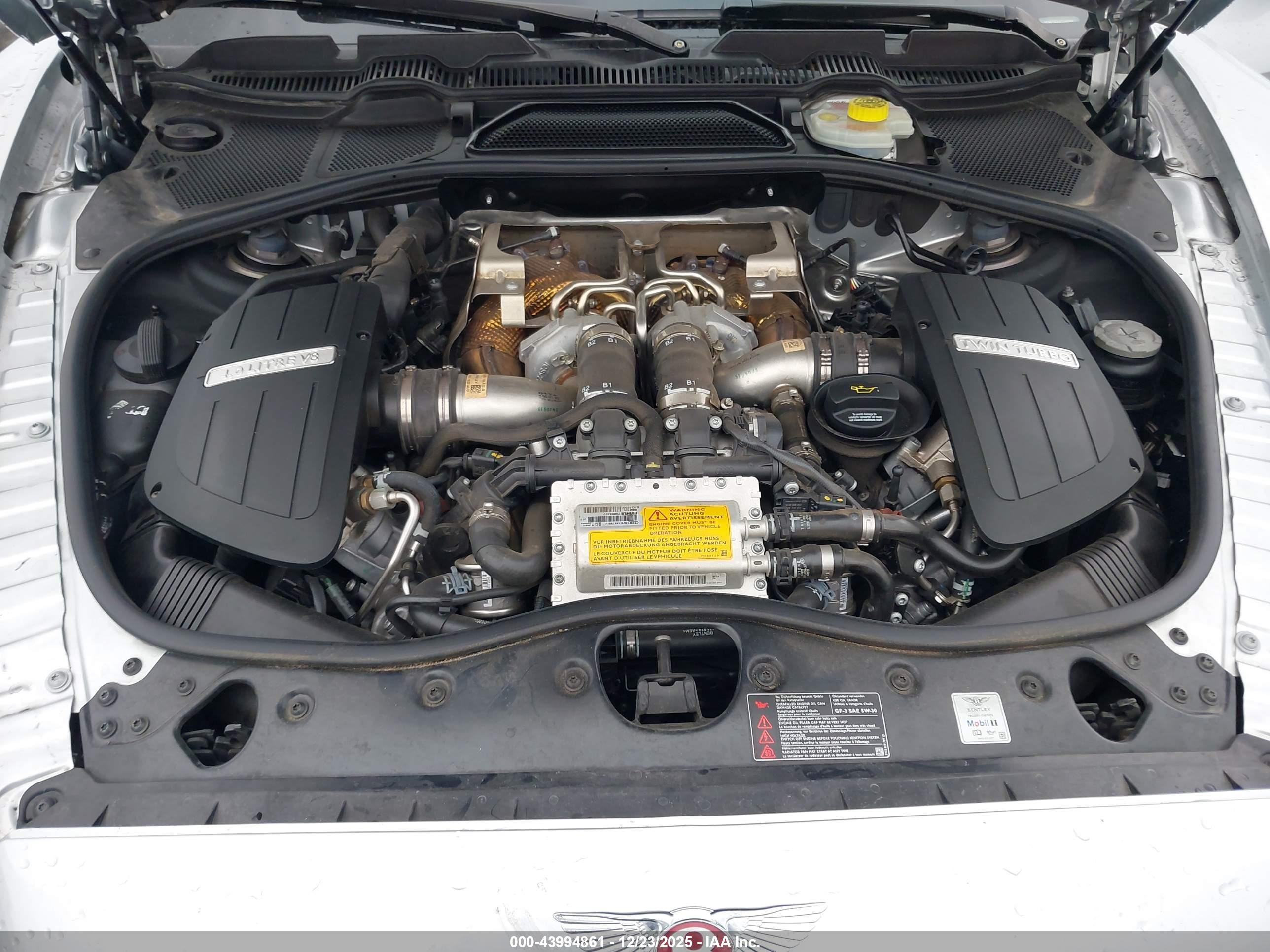2015 Bentley Flying Spur V8 Silver vin: SCBET9ZA5FC049752