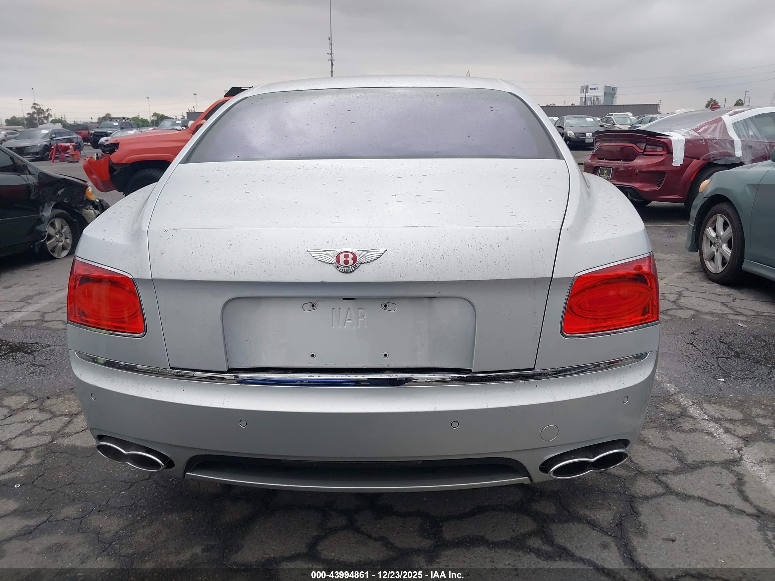 2015 Bentley Flying Spur V8 Silver vin: SCBET9ZA5FC049752