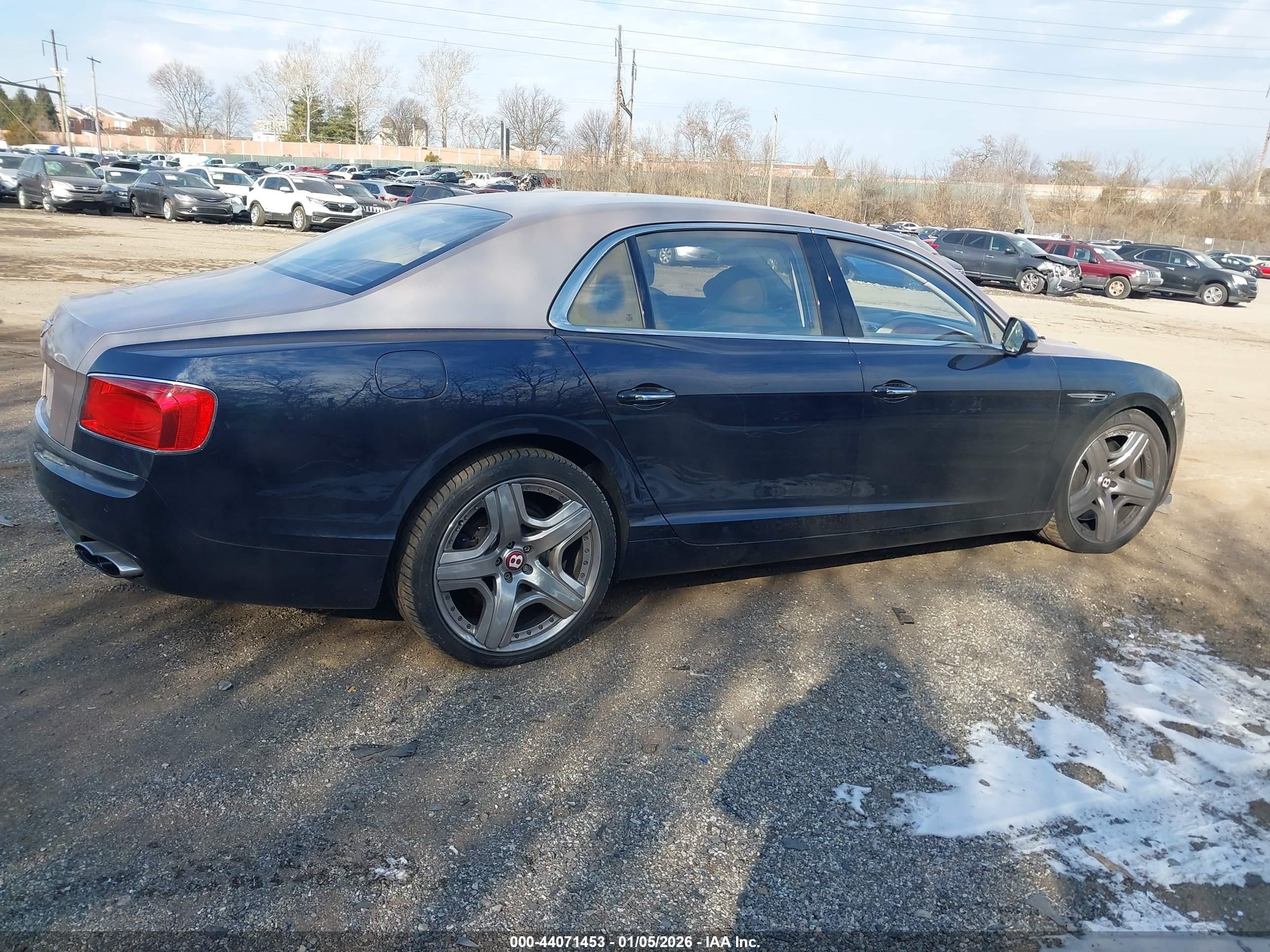 2015 Bentley Flying Spur V8 Blue vin: SCBET9ZA7FC044858