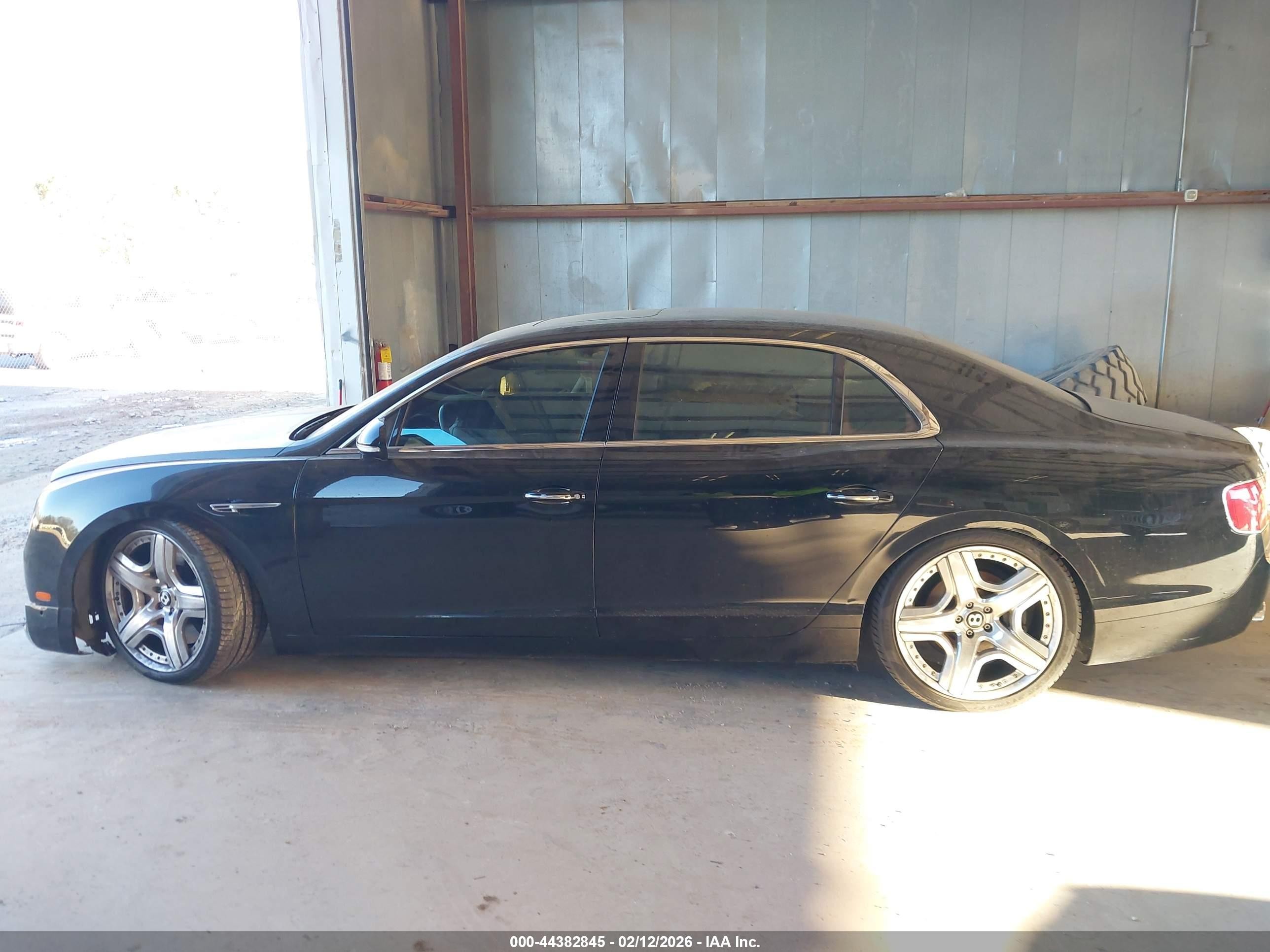 2015 Bentley Flying Spur V8 Black vin: SCBET9ZA8F8048789