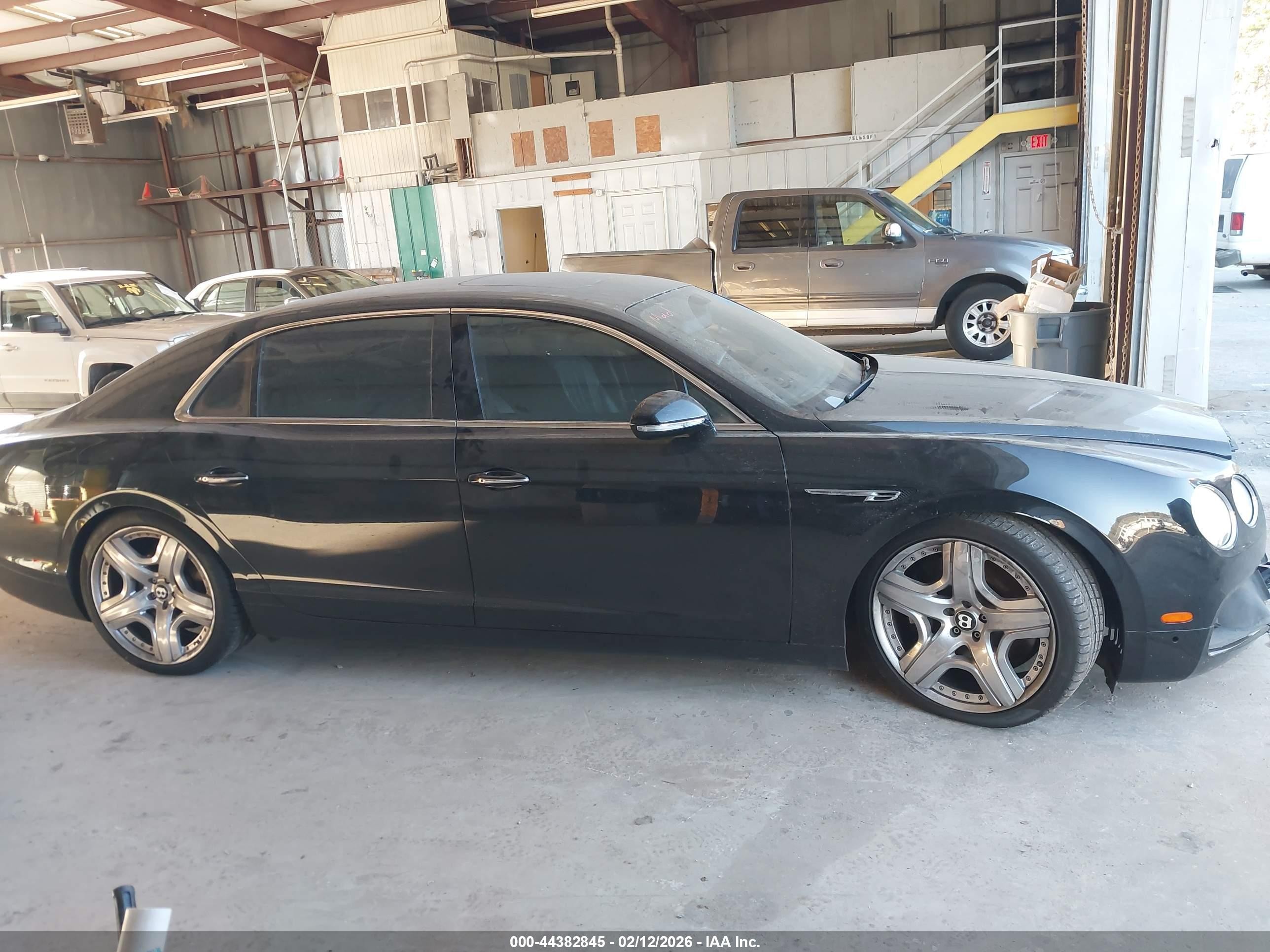 2015 Bentley Flying Spur V8 Black vin: SCBET9ZA8F8048789