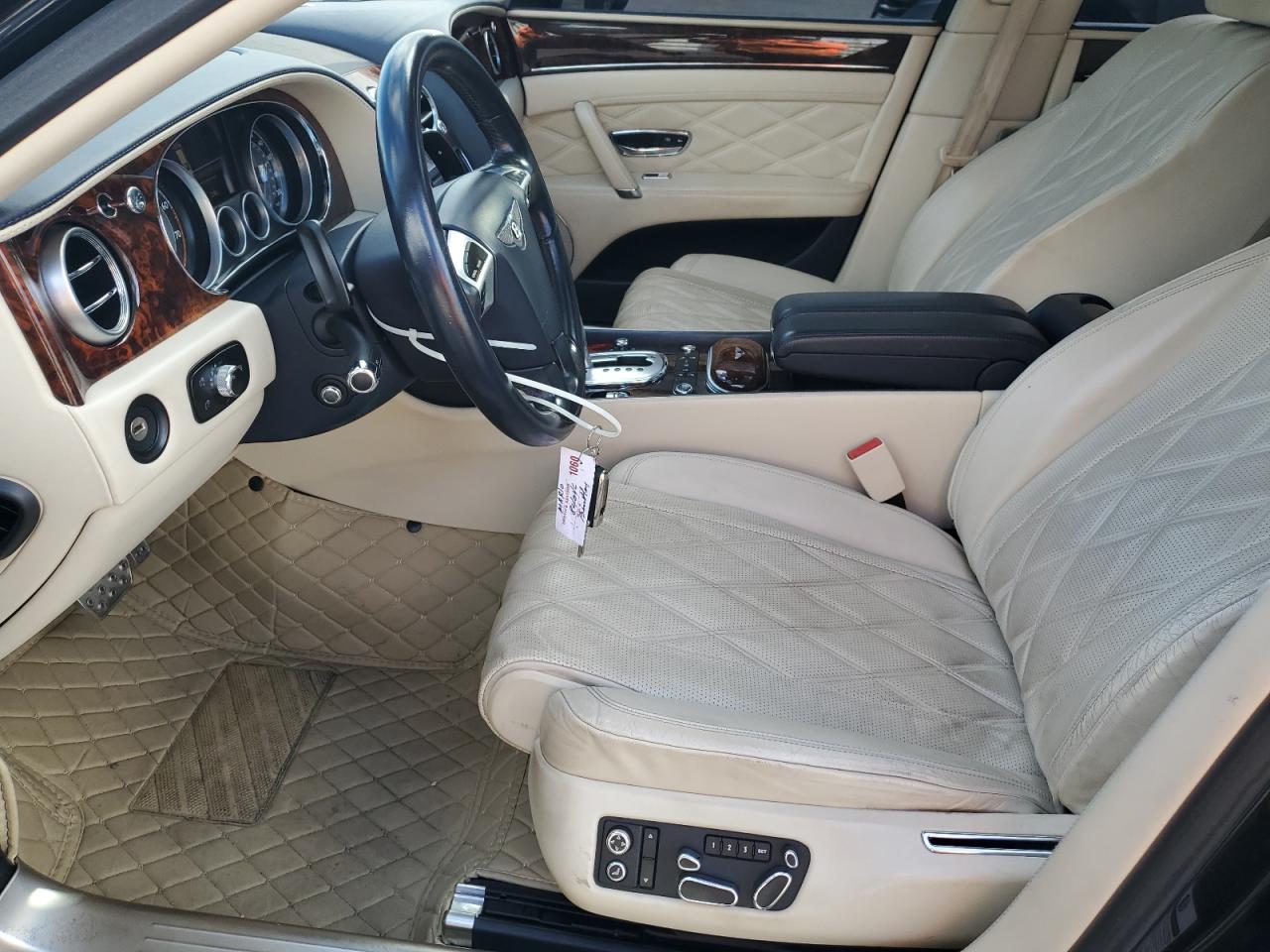 2015 Bentley Flying Spur Двухцветный vin: SCBET9ZAXFC041890