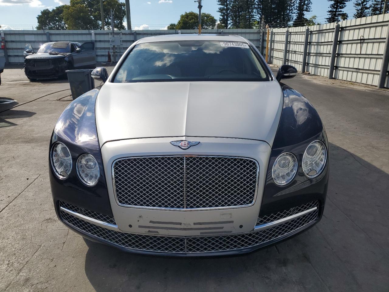 2015 Bentley Flying Spur Двухцветный vin: SCBET9ZAXFC041890