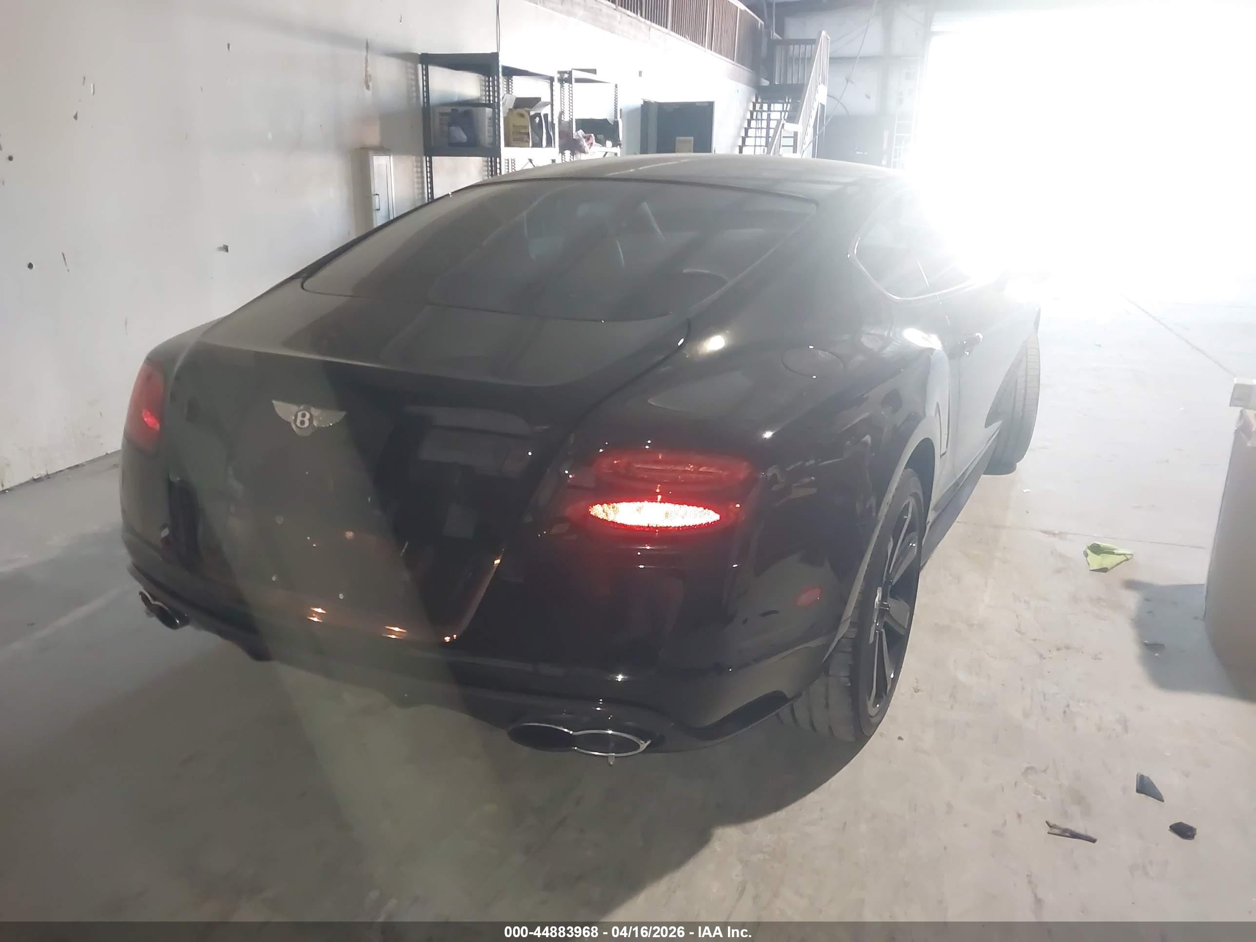 2015 Bentley Continental Gt V8 S Черный vin: SCBFH7ZA3FC048996